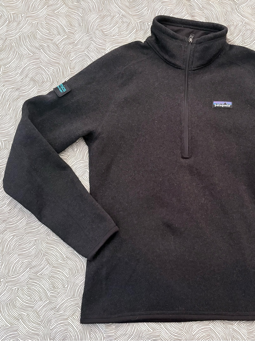 Patagonia Women’s Black Half-Zip Fleece Pullover